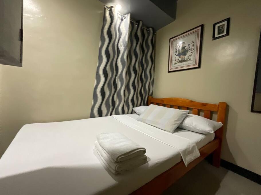 Antipolo Staycation & Transient Affordable Condo Unit By Myra Phòng bức ảnh